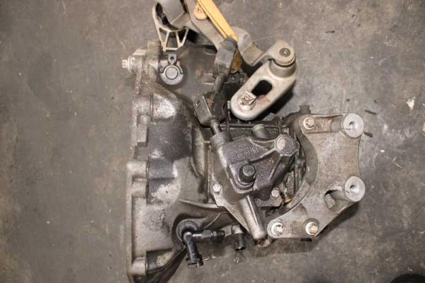 BOITE DE VITESSE MANUEL OPEL CORSA D 1.2 ESSENCE Z12XEP CODE ML5 ( 5VITESSES ) - Vue 3